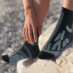 Cushioned cycling socks for men sports