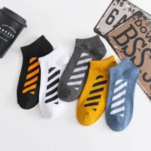 Custom label sports jacquard socks for men