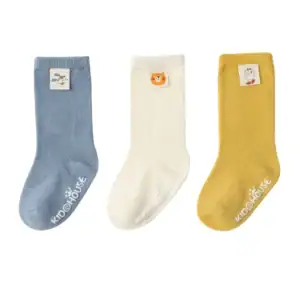 Baby anti slip socks with custom labels