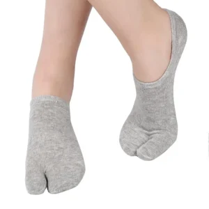 custom sports toe socks