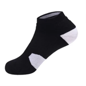 Athletic moisture management socks